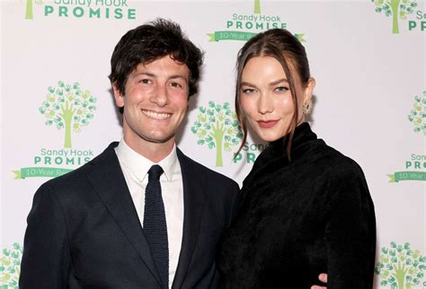 Karlie Kloss Introduces Her and Joshua Kushner's Newborn Son .